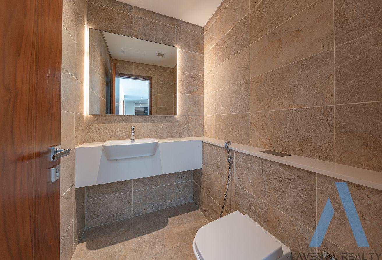 Duplex | Available Now | Marina Views photo 10