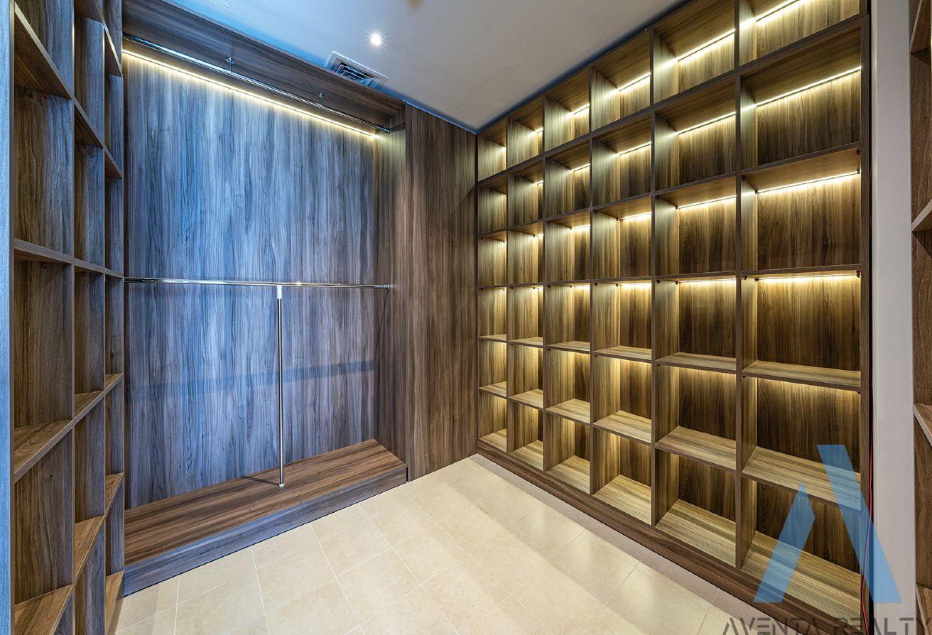 Duplex | Available Now | Marina Views photo 9