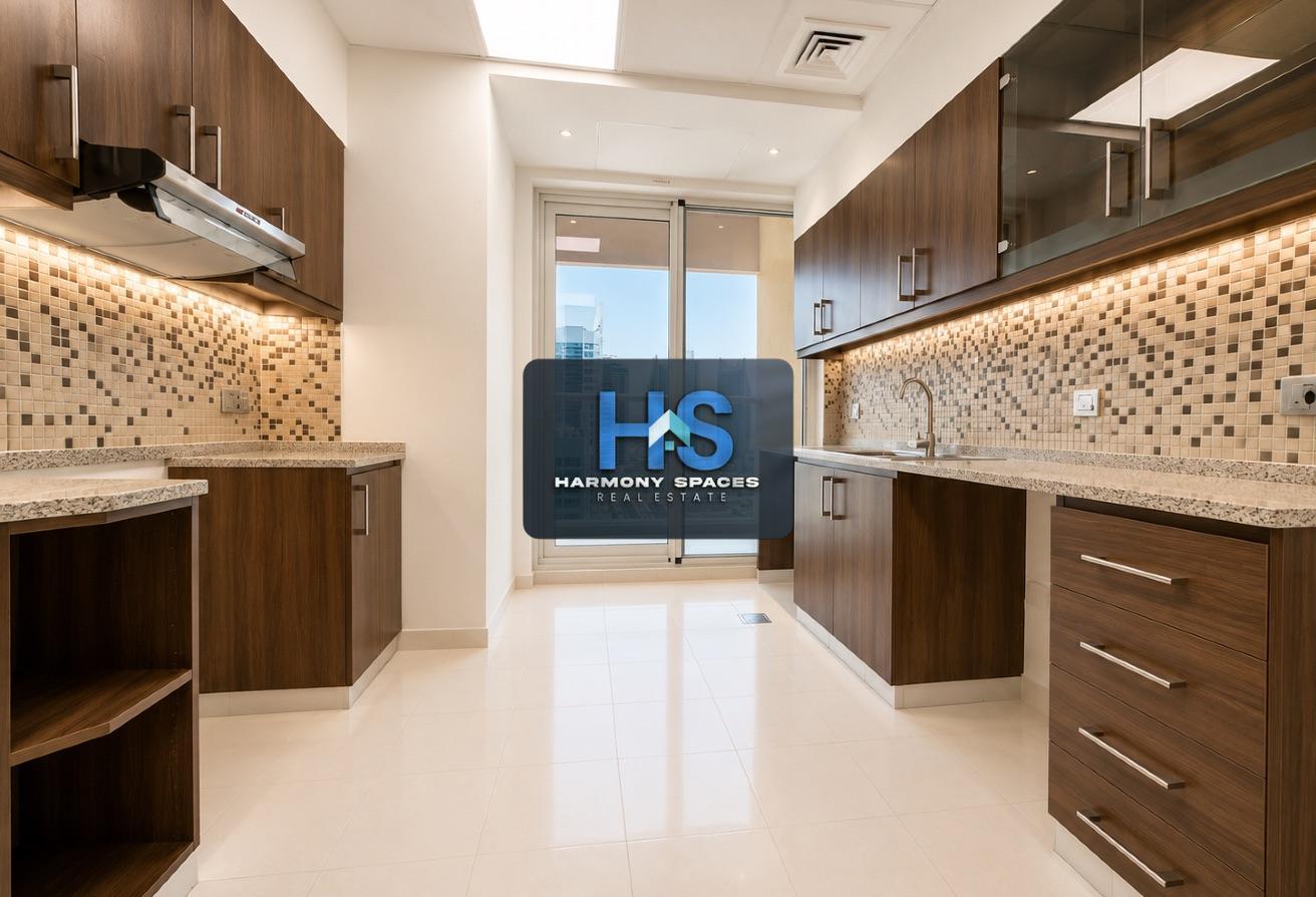 2BR Apartment | Wide Water & City Views | Vacant photo 10