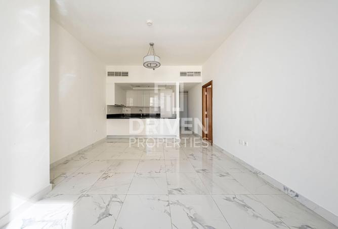 73843283 - Property Image 3