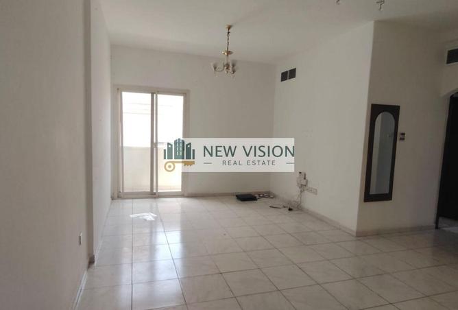 76975830 - Property Main Image