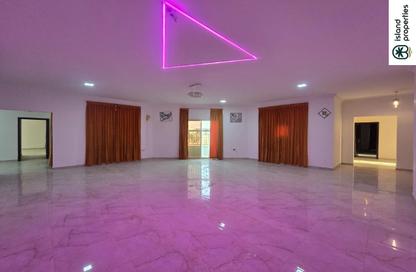 Villa - 7+ - 7+ for rent in Al Dhait South - Al Dhait - Ras Al Khaimah