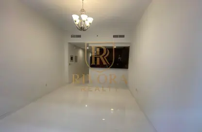 Apartment - 1 Bathroom for rent in The Bricks - Al Mankhool - Bur Dubai - Dubai