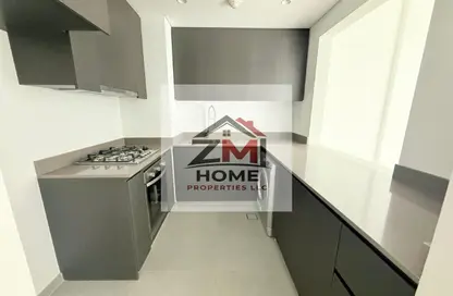 شقة - غرفة نوم - 2 حمامات للايجار في طراز 2 - الجادة - الشارقة شقة - غرفة نوم - 2 حمامات للايجار في طراز 2 - الجادة - الشارقة