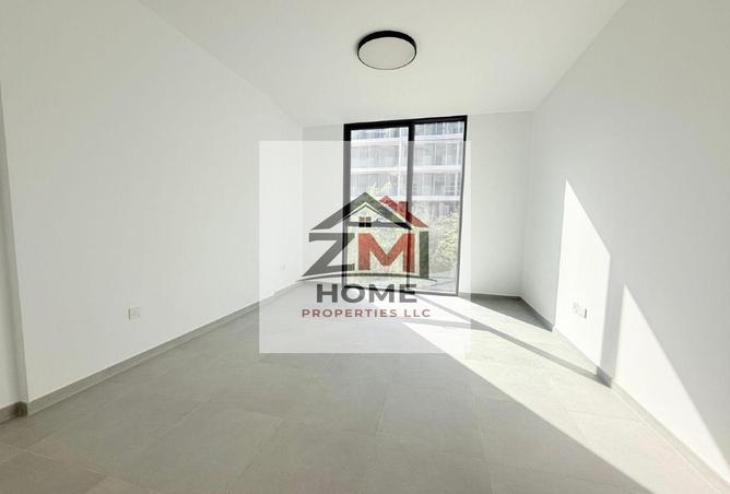 72733239 - Property Image 3