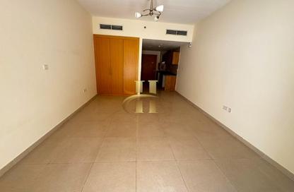 Apartment - Studio - 1 for rent in May Residence 2 - May Residence - District 10 - Jumeirah Village Circle - Dubai