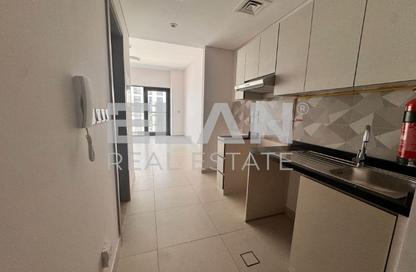 Apartment - Studio - 1 for rent in Al Waleed Garden 2 - Al Waleed Garden - Al Jaddaf - Dubai Apartment - Studio - 1 for rent in Al Waleed Garden 2 - Al Waleed Garden - Al Jaddaf - Dubai