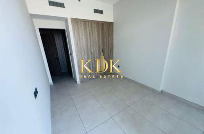 Apartment - 2 Bedrooms - 2 Bathrooms for rent in Amal Tower - Dubai Sports City - Dubai