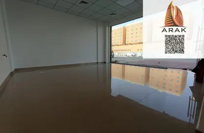 متجر - استوديو - 1 حمام للايجار في الجرف 3 - الجرف - عجمان وسط المدينة - عجمان