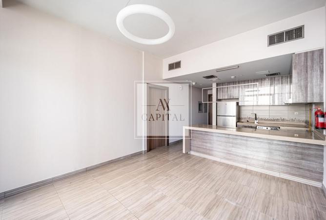 73112978 - Property Image 2