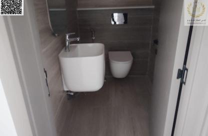 Apartment - 4 Bedrooms - 5 Bathrooms for sale in Al Helio 1 - Al Helio - Ajman