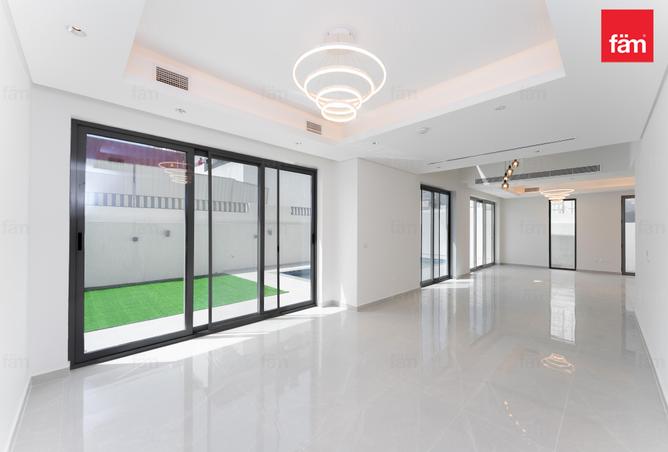 83647913 - Property Image 2