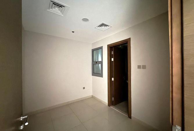 87464216 - صورة العقار 3