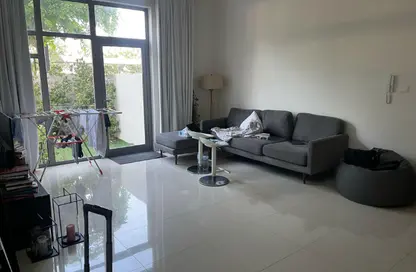 شقة - غرفة نوم - 1 حمام للبيع في أبتاون الزاهية - الزاهية - تجارية مويلح - الشارقة