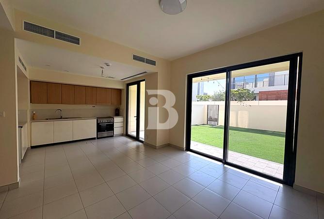142851043 - Property Image 2