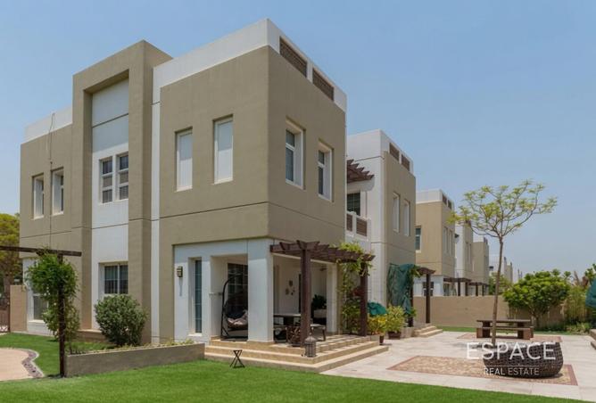 127912132 - Property Main Image