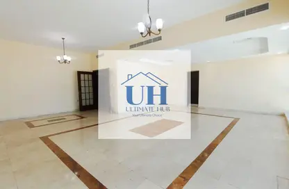 شقة - 3 غرف نوم - 5 حمامات للايجار في الخالدية - أبوظبي