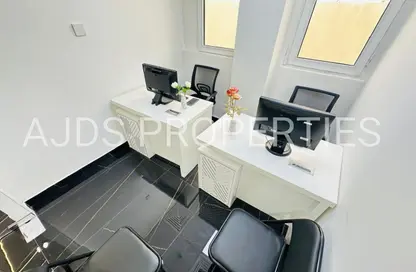 مكتب - غرفة نوم - 1 حمام للايجار في مبنى هوريزون - بورسعيد - ديرة - دبي