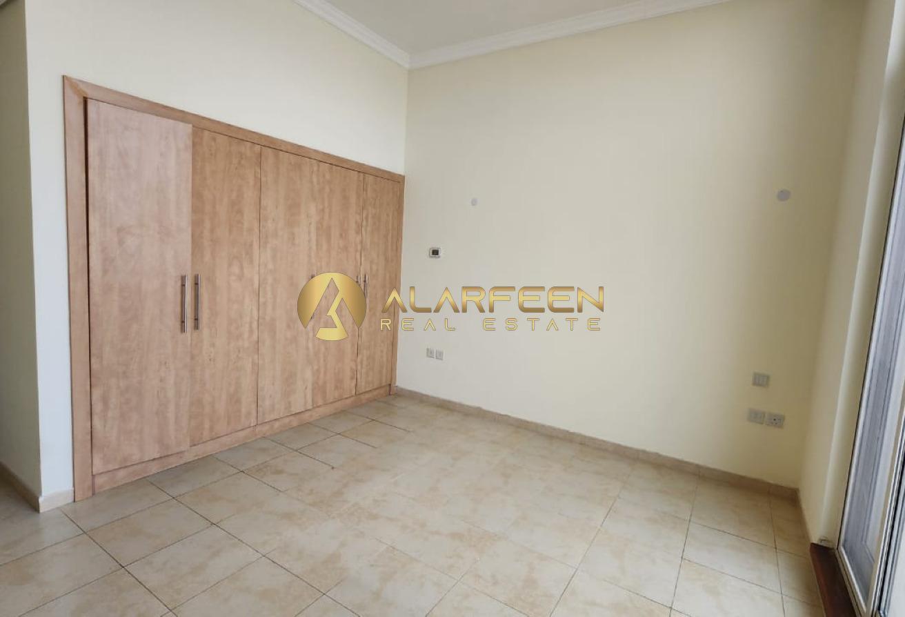 Canal View | Premium Quality | Ready to Move photo 5