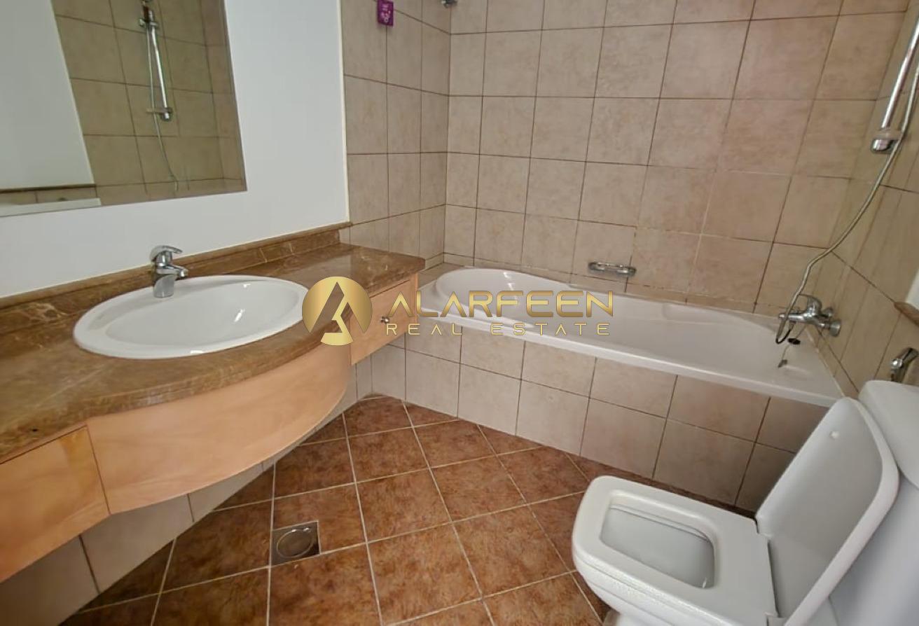 Canal View | Premium Quality | Ready to Move photo 4