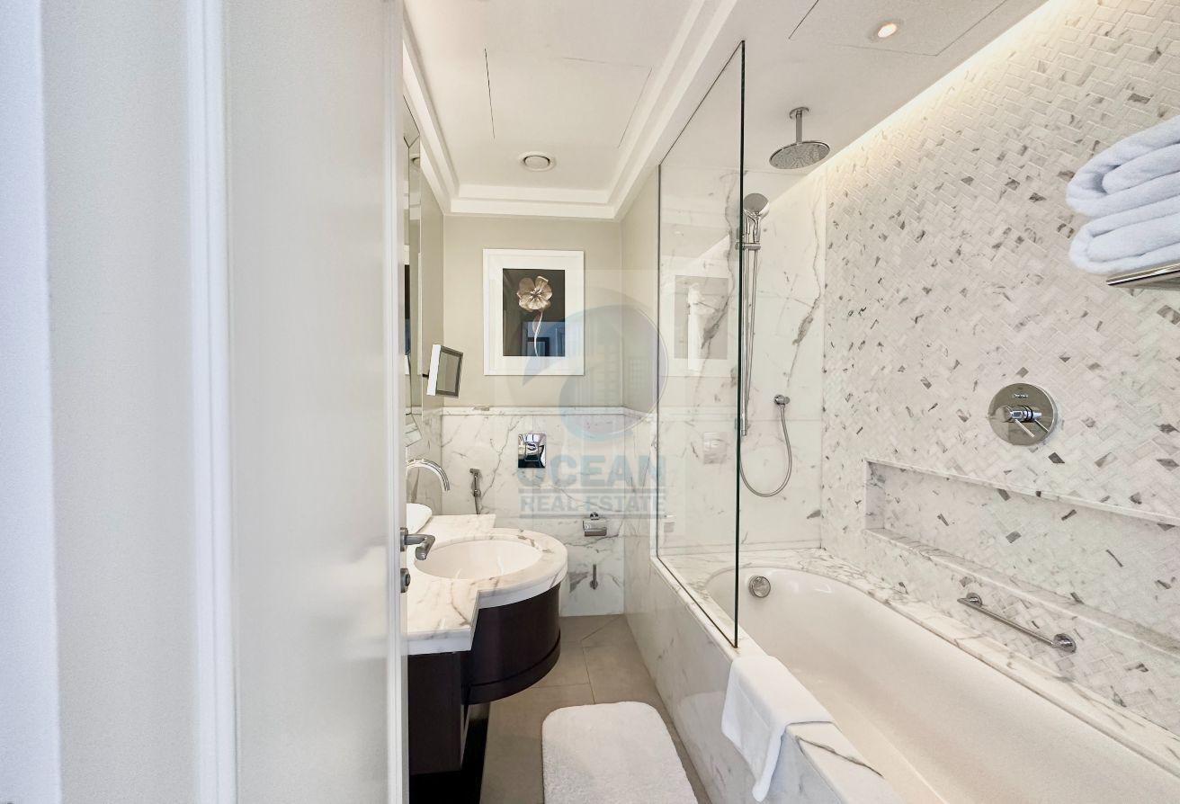 Full Burj Khalifa View | Luxury 2BR | Downtown photo 12