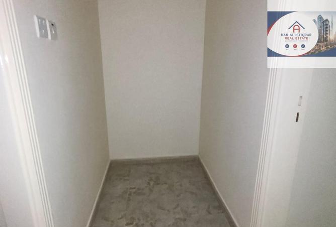 141450435 - Property Image 3