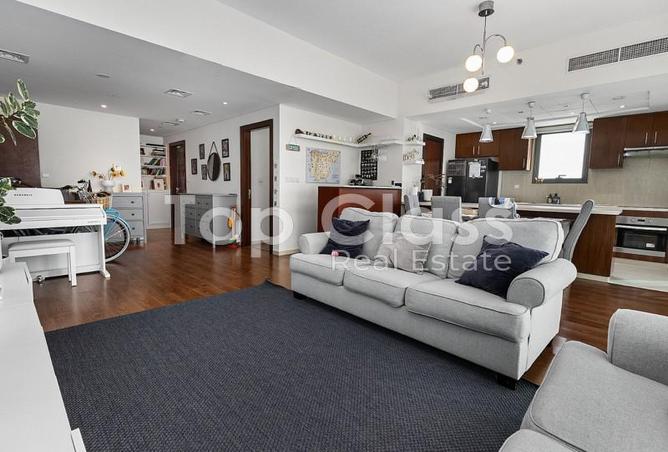 74233078 - Property Main Image