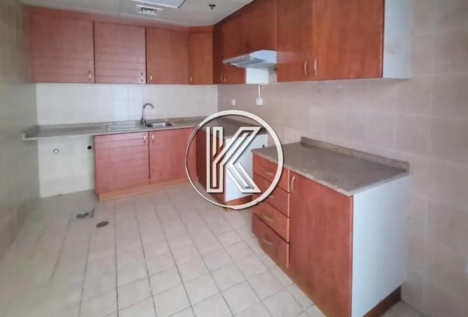 77795639 - Property Image 3