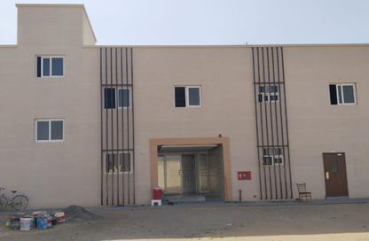 Labor Camp - Studio - 7+ for sale in Al Sajaa S - Al Sajaa - Sharjah