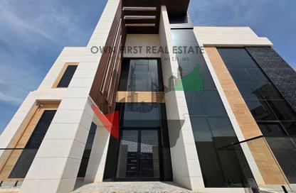 Villa - 5 Bedrooms - 7 Bathrooms for rent in Nad Al Sheba 4 - Nad Al Sheba - Dubai