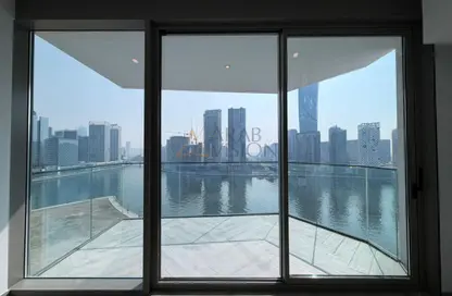 Apartment - 2 Bedrooms - 1 Bathroom for rent in Peninsula Three - Peninsula - Business Bay - Dubai
