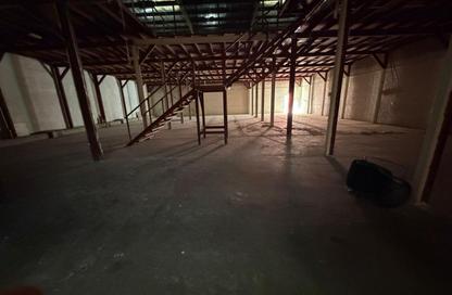 Warehouse - Studio - 3 Bathrooms for rent in Industrial Area 17 - Sharjah Industrial Area - Sharjah
