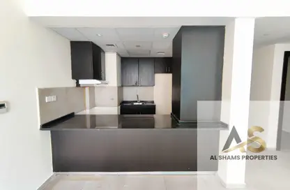 شقة - غرفة نوم - 1 حمام للايجار في ريفينغتون هايتس - المدينة العالمية المرحلة 2 - 4 الورسان - الورسان - دبي