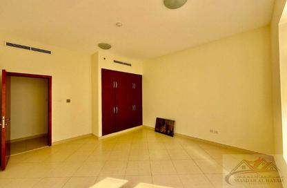 Apartment - 3 Bedrooms - 3 Bathrooms for rent in Al Waha Residence - Al Khan - Sharjah