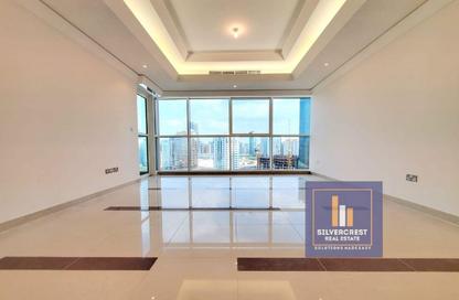 Apartment - 2 Bedrooms - 4 Bathrooms for rent in Wave tower - Corniche Road - Abu Dhabi