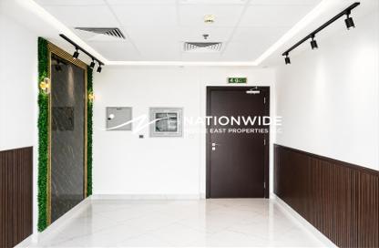 Office Space - Studio for rent in Park Lane Tower - Business Bay - Dubai
