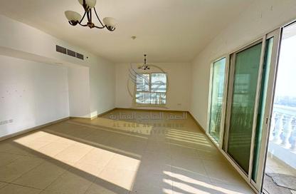 Apartment - 3 - 4 for rent in Al Majaz 1 - Al Majaz - Sharjah