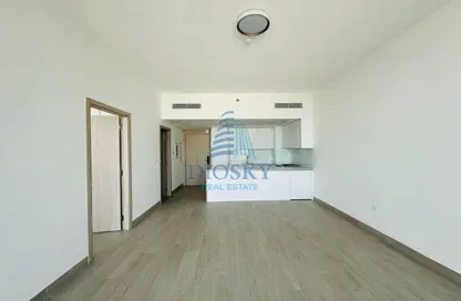 شقة - غرفة نوم - 2 حمامات للايجار في لوما بارك فيوز - منطقة 14 - قرية جميرا الدائرية - دبي