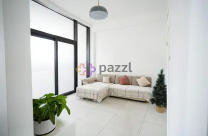 Apartment - 3 Bedrooms - 3 Bathrooms for sale in Binghatti Views - Dubai Silicon Oasis - Dubai