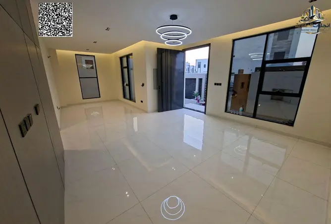 151480339 - Property Image 3