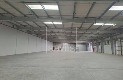 Warehouse - Studio for rent in Emirates Industrial City - Sharjah