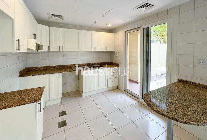 56960779 - صورة العقار 3