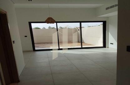 Townhouse - 3 Bedrooms - 4 Bathrooms for rent in Aldhay at Bloom Gardens - Bloom Gardens - Al Salam Street - Abu Dhabi