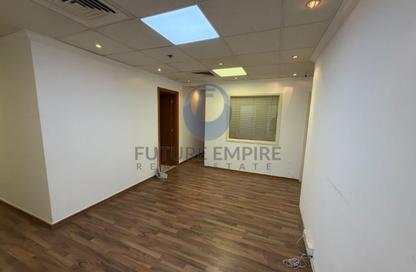 Office Space - Studio - 2 for rent in Al Garhoud business center - Al Garhoud - Dubai