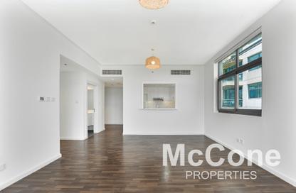 Apartment - 1 Bedroom - 2 Bathrooms for rent in The Links Golf Apartments - The Links - The Views - Dubai