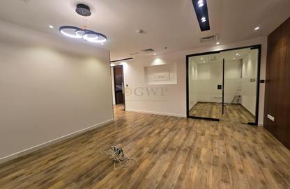 Office Space - Studio - 3 Bathrooms for rent in Bay Square Building 2 - Bay Square - Business Bay - Dubai
