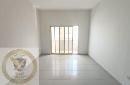 Apartment - 2 Bedrooms - 2 Bathrooms for rent in Muwailih Building - Muwaileh - Sharjah
