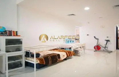 Apartment - 1 Bathroom for rent in Arabian - Canal Residence - Dubai Sports City - Dubai
