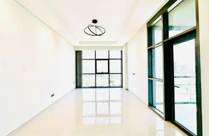 Apartment - 2 Bedrooms - 3 Bathrooms for rent in Burj Ghaya - Al Jaddaf - Dubai