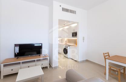 Apartment - Studio - 1 for rent in Royal breeze 2 - Royal Breeze - Al Hamra Village - Ras Al Khaimah